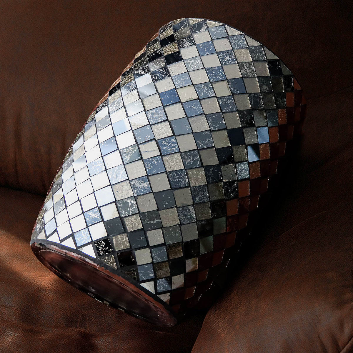 Black & Gold Mosaic Glass Bathroom Trash Can – 5L
