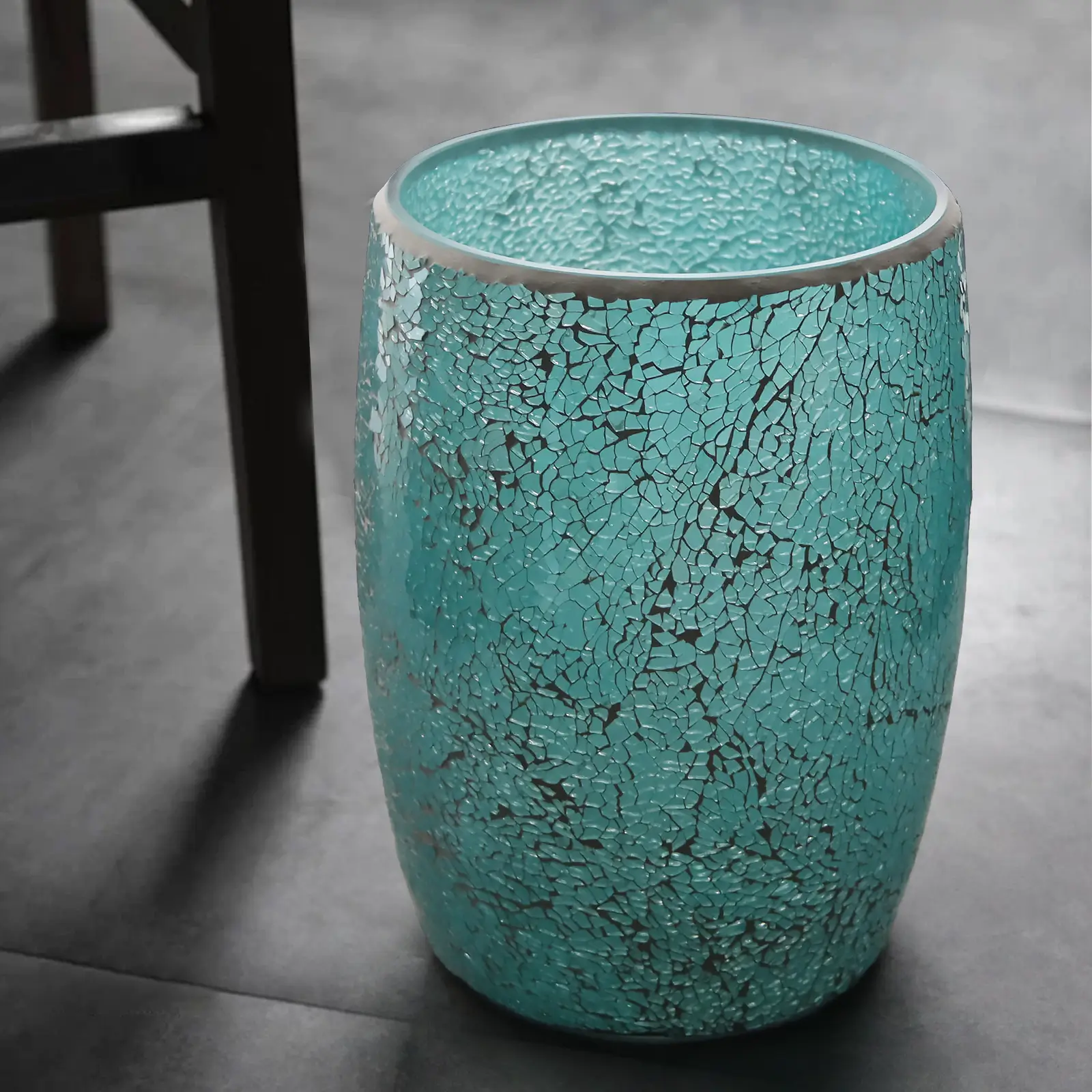 Premium turquoise mosaic glass small garbage can with thick glass construction, perfect for adding elegance to bathrooms, bedrooms, and more.